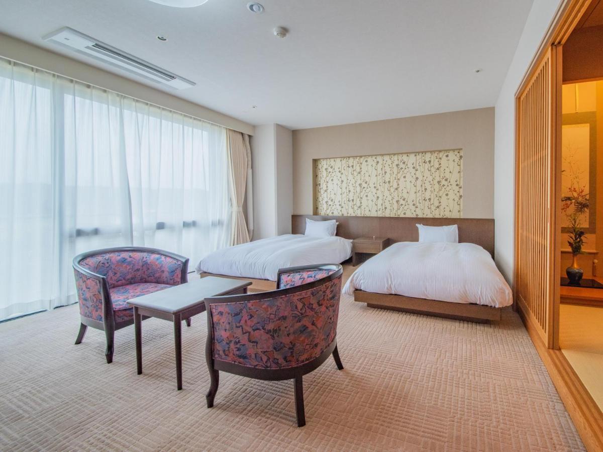 Hotel Yamashiro Onsen Miyabi No Yado Kaga Hyakumangoku Esterno foto
