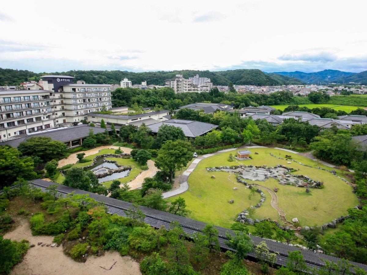 Hotel Yamashiro Onsen Miyabi No Yado Kaga Hyakumangoku Esterno foto