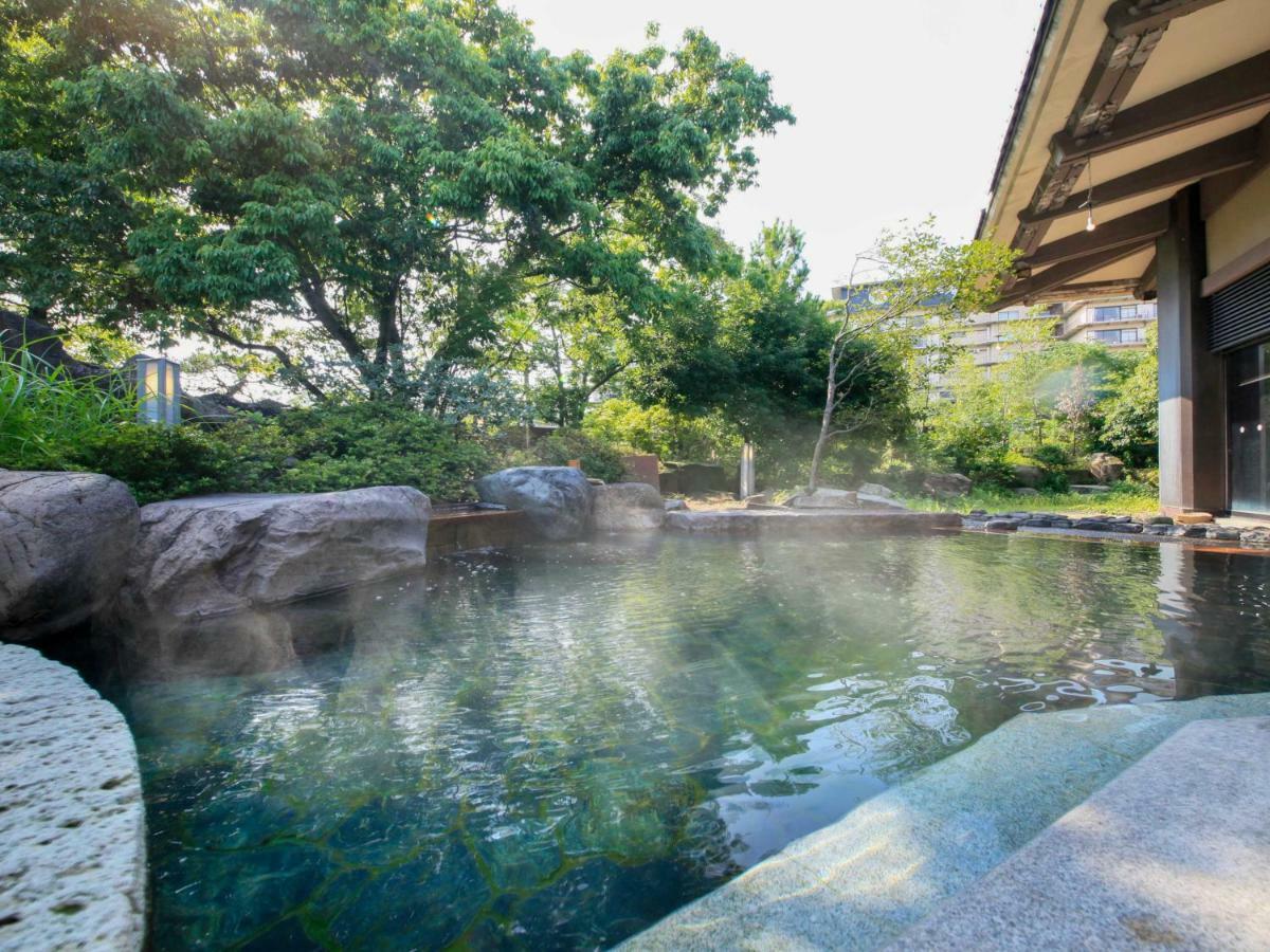 Hotel Yamashiro Onsen Miyabi No Yado Kaga Hyakumangoku Esterno foto