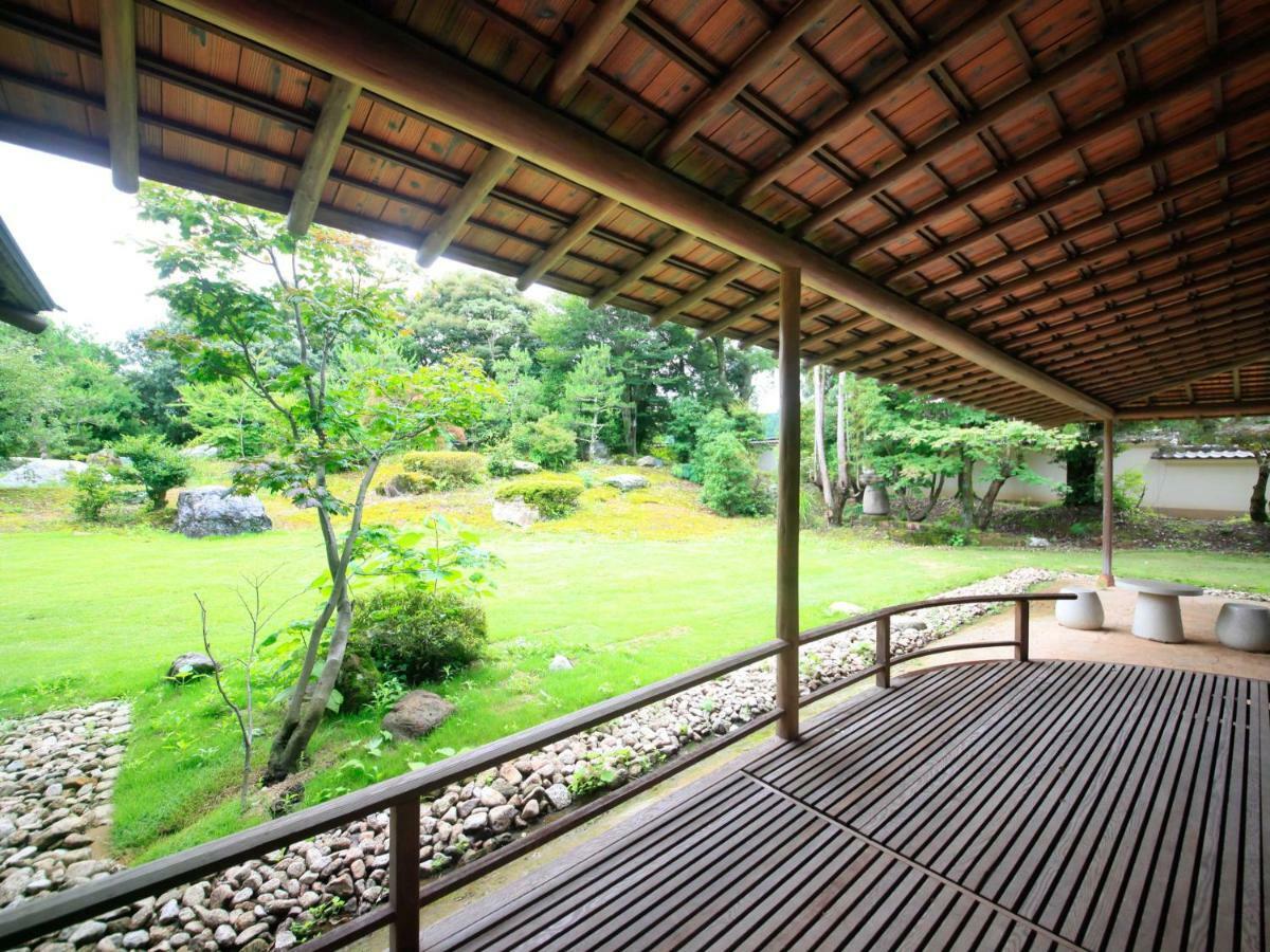 Hotel Yamashiro Onsen Miyabi No Yado Kaga Hyakumangoku Esterno foto
