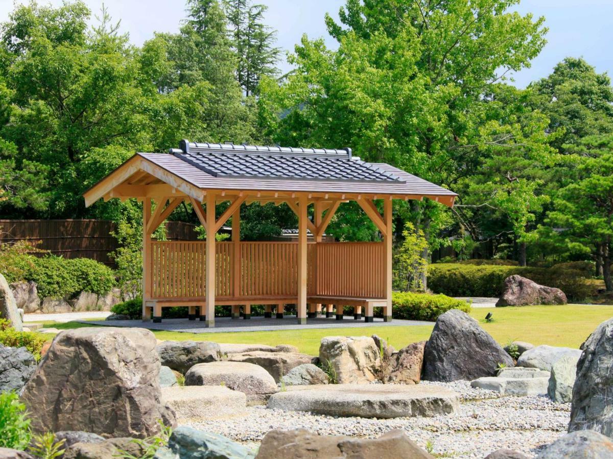 Hotel Yamashiro Onsen Miyabi No Yado Kaga Hyakumangoku Esterno foto