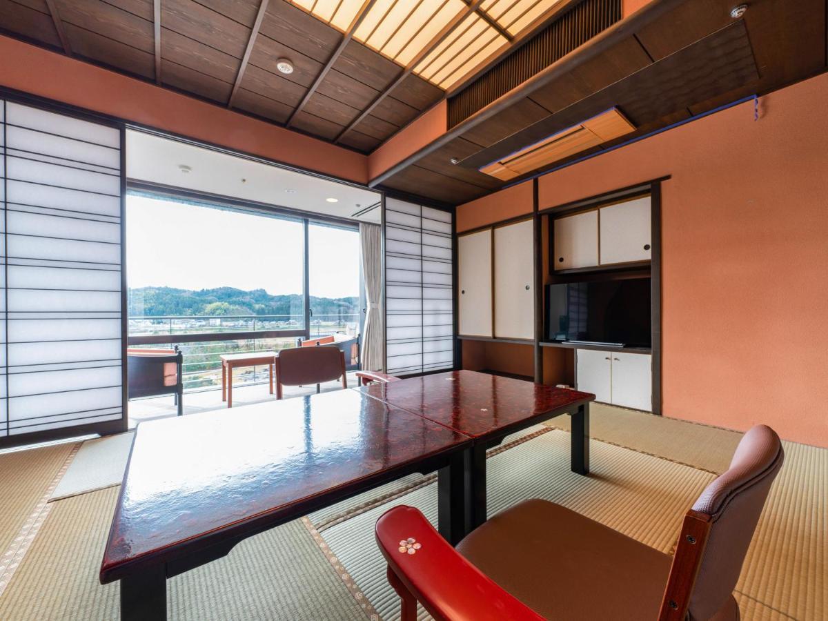 Hotel Yamashiro Onsen Miyabi No Yado Kaga Hyakumangoku Esterno foto