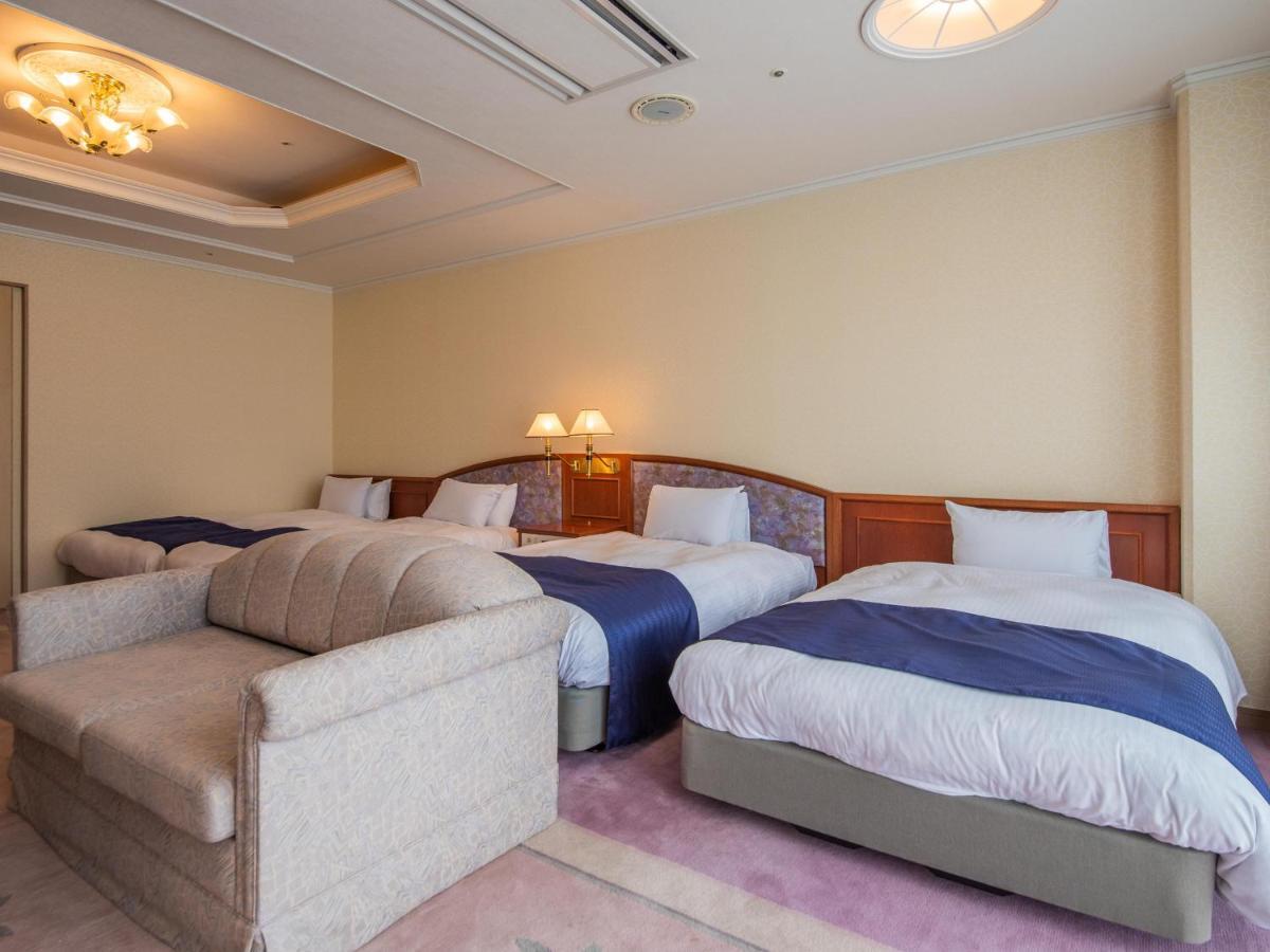 Hotel Yamashiro Onsen Miyabi No Yado Kaga Hyakumangoku Esterno foto
